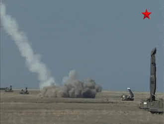 Ukraine dùng tên lửa Buk đánh chặn UAV của Nga