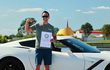 YouTuber lập kỷ lục lùi xe ôtô Corvette nhanh nhất thế giới