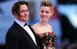 Johnny Depp vung bao nhiêu tiền tặng quà cho Amber Heard khi yêu?