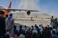 Afghanistan: Sân bay Kabul được mở cửa lại