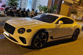 “Tóm gọn” Bentley Continental GT V8 hơn 16 tỷ trên phố Sài Gòn