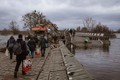 Ukraine thừa nhận tự gây ngập lụt để cản bước quân Nga