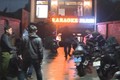 Video: 7 thanh niên “phê” ma túy trong quán karaoke Paris ở Huế