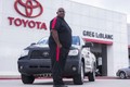 Chủ nhân chiếc Toyota Tundra lăn bánh triệu dặm được đổi xe mới