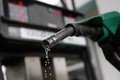 Vì sao giá dầu thế giới giảm mạnh?
