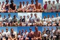 Video: Năm người đàn ông chụp cùng một kiểu ảnh suốt 40 năm