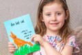 Bé gái 5 tuổi người Anh xuất bản sách, đạt kỷ lục thế giới