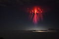 Giải mã thành công tinh linh sứa đỏ “tung hoành” trên bầu trời