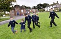 Kỳ lạ ngôi trường nhỏ nhất nước Anh chỉ với 6 học sinh