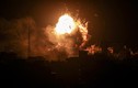 Hình ảnh Dải Gaza rực lửa, Israel phá nát đài truyền hình Hamas