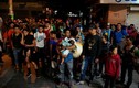Cận cảnh đoàn người di cư vượt ngàn dặm “chạm mốc” Mexico