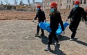 Rùng mình hố chôn tập thể hơn 800 dân thường tại Raqqa
