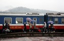 Nước lũ rút, tuyến đường sắt Hà Nội - Lào Cai hoạt động trở lại