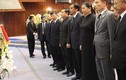 Đoàn đại biểu cấp cao VN dự lễ tang đồng chí Xaman Vinhaketh