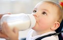 Thời điểm thích hợp đổi sữa cho con