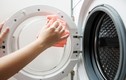 Máy giặt dùng xong nên mở hay đóng? Làm sai dễ hại cả nhà