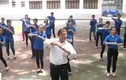 Video: Thầy giáo U60 dạy nhảy cực “chất“