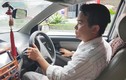 Thầy giáo dạy lái xe tiết lộ lý do “sờ” vào đùi nữ học viên