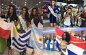 Thí sinh Miss Universe 2016 rầm rộ lên đường đi thi