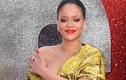 Rihanna mặc hở bạo trên thảm đỏ ra mắt phim
