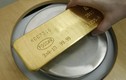 Vượt đỉnh 62 triệu đồng/lượng, vàng đối diện nguy cơ mới