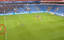 Video: Chiêm ngưỡng 10 pha ghi bàn đẹp mắt của thủ môn từ sân nhà