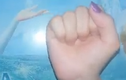 Video: Xem tính cách vận mệnh sang hèn qua cách nắm tay
