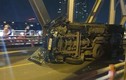 Xe máy đấu đầu ô tô tải trên cầu Chương Dương, 1 người tử vong