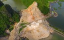 “Phá” núi đá vùng đệm di sản vịnh Hạ Long: Trách nhiệm thuộc về ai?