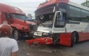 Quảng Ninh: Xe khách mất lái gây tai nạn, hành khách hoảng loạn