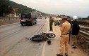 Va chạm xe máy khiến 1 người bị thương, lái xe container bỏ chạy