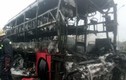 Hai xe khách tông nhau bốc cháy, hơn 10 người thiệt mạng