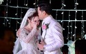 Vợ doanh nhân rơi nước mắt trong lễ cưới với diễn viên Quý Bình