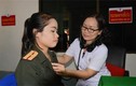Mục kích Quân y Việt Nam chữa bệnh cho bộ đội Lào