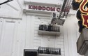 Khoan tường khống chế đám cháy quán karaoke Kingdom ở Hà Tĩnh