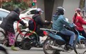 CA Hà Nội điều tra thông tin “nữ quái” cưỡi xe đạp móc túi người đi đường