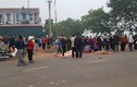 Vĩnh Phúc: Xe khách đâm đoàn người đưa tang, ít nhất 10 người thương vong