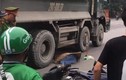 Hà Nội: Cô gái 28 tuổi chết thảm dưới bánh xe tải sau va chạm
