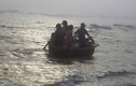 Đề nghị Trung Quốc phối hợp cứu nạn 5 ngư dân mất tích