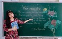 Cô giáo xứ Huế vẽ tranh trên bảng khiến học sinh "thèm" đến lớp
