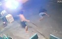 Video: Chủ nhà lao ra như mãnh hổ khiến tên trộm chết khiếp ngã dúi dụi