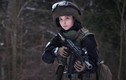 Soi sắc vóc tựa "búp bê sống" của “thiên thần quân đội” Nga