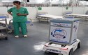 Video: Robot hỗ trợ chăm sóc những gì cho F0 tại bệnh viện dã chiến?