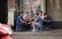 Áp dụng chỉ thị “nóng” giãn cách phòng Covid-19: Cảnh tượng hàng quán tại Hà Nội