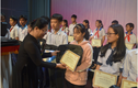 Động viên tinh thần hiếu học của học sinh Đồng Nai