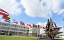 NATO chính thức cấm cửa quan chức Nga