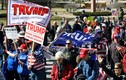Ảnh dân Mỹ tuần hành ủng hộ Tổng thống Donald Trump