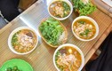 Quán bánh canh 'siêu đông' ở Hà Nội có gì hot?
