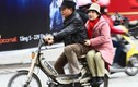 Video: Cảm động chuyện tình 30 năm của cặp vợ chồng Việt - Triều