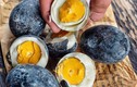Video: Trứng đen luộc nước suối núi lửa - món ăn giúp người Nhật sống thọ